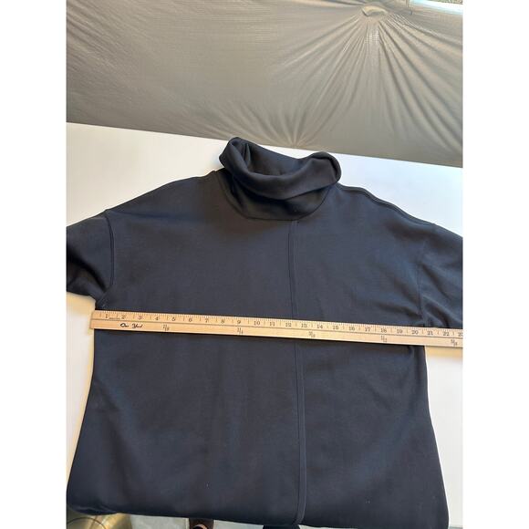 Nike Women’s S Therma-FIT Funnel Wrap Top  Black Long Sleeve Athleisure - Picture 11 of 12